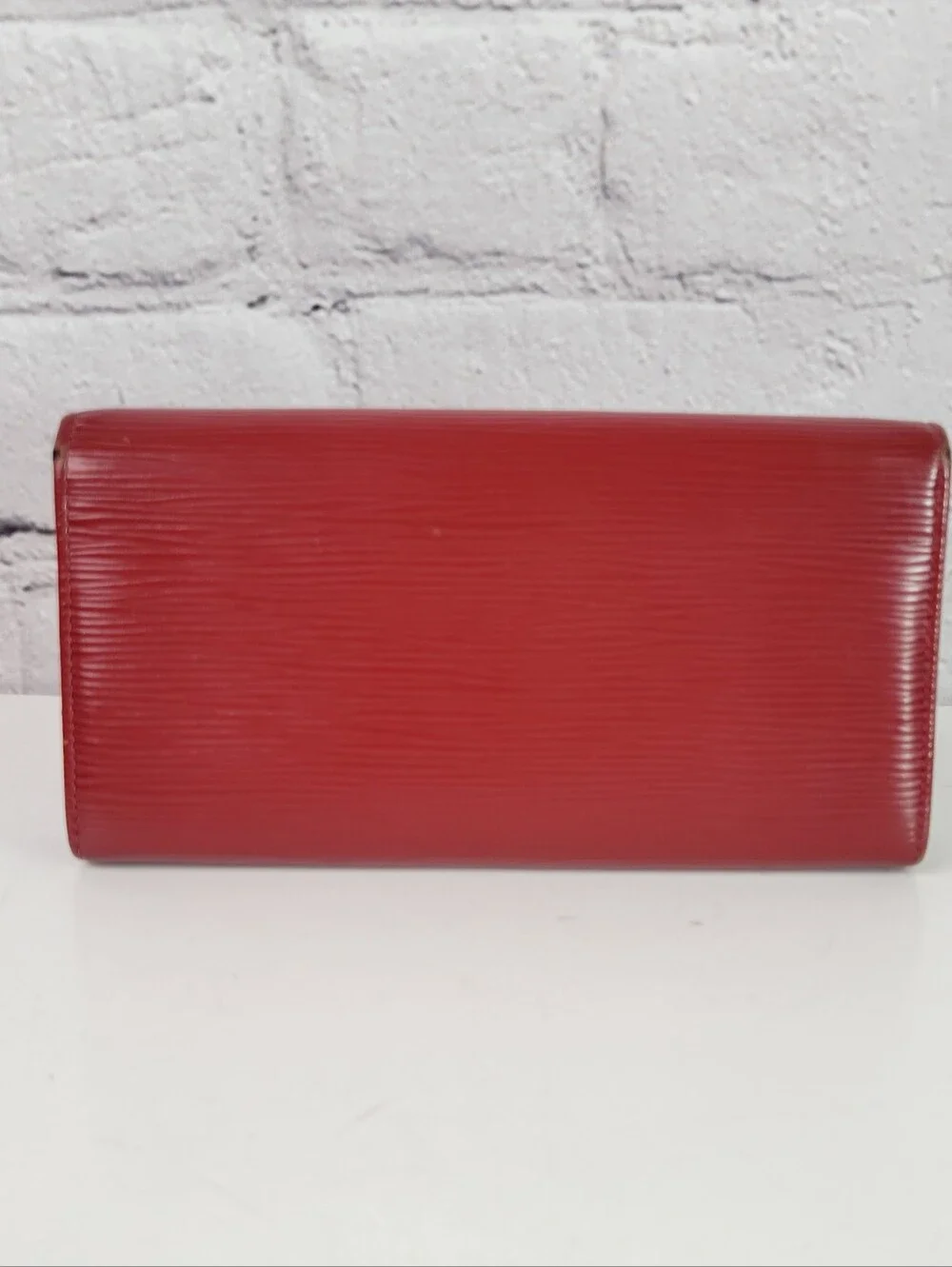 LOUIS VUITTON Red Epi Leather Sarah Wallet